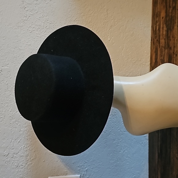 Gigi Pip Bolero Classic Hat - Picture 4 of 10